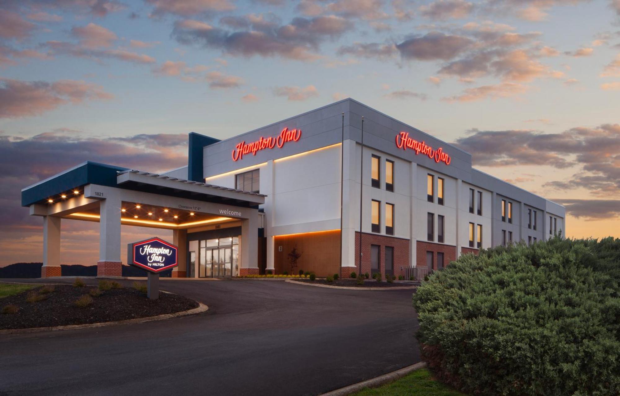 Hampton Inn Атенс Екстер'єр фото